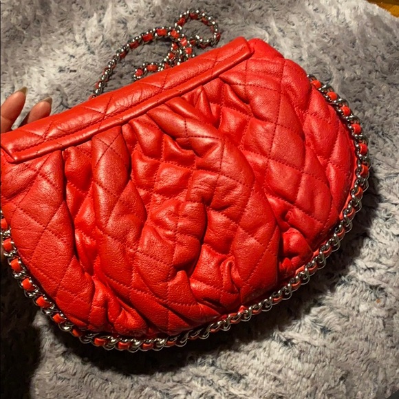 Red Medium Chanel chain around bag - Picture 5 of 8